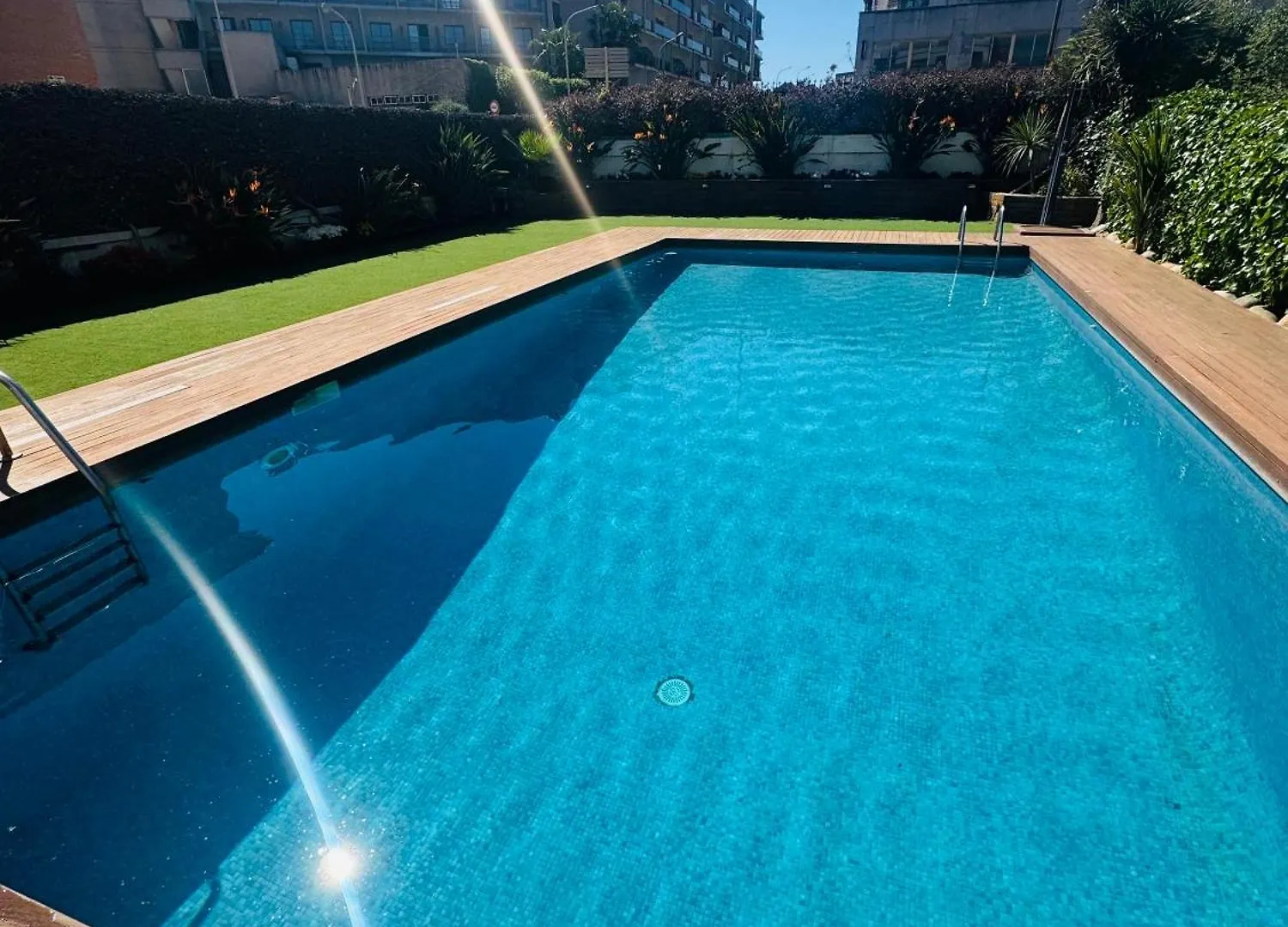 Elegante Piso De Suenos Con Piscina location